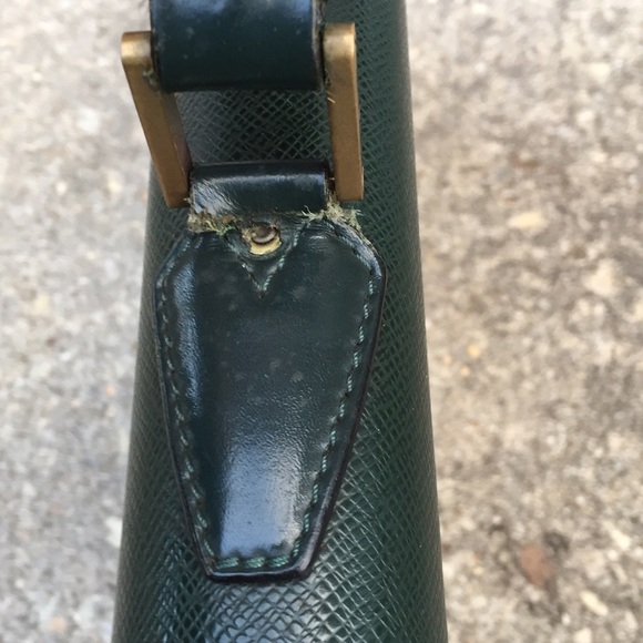 🎉🎊[HOST PICKED]Louis Vuitton Briefcase[5/11]🎊🎉 - Picture 6 of 8